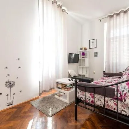 Apartment Kirigin - Two Bedroom With Terrace And Sea View Toni *