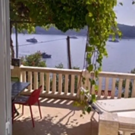 Kirigin - Two Bedroom With Terrace And Sea View Toni Apartment